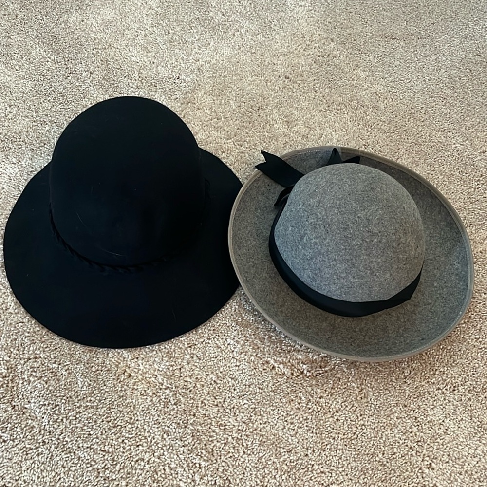 Two beautiful winter hats black and grey one size